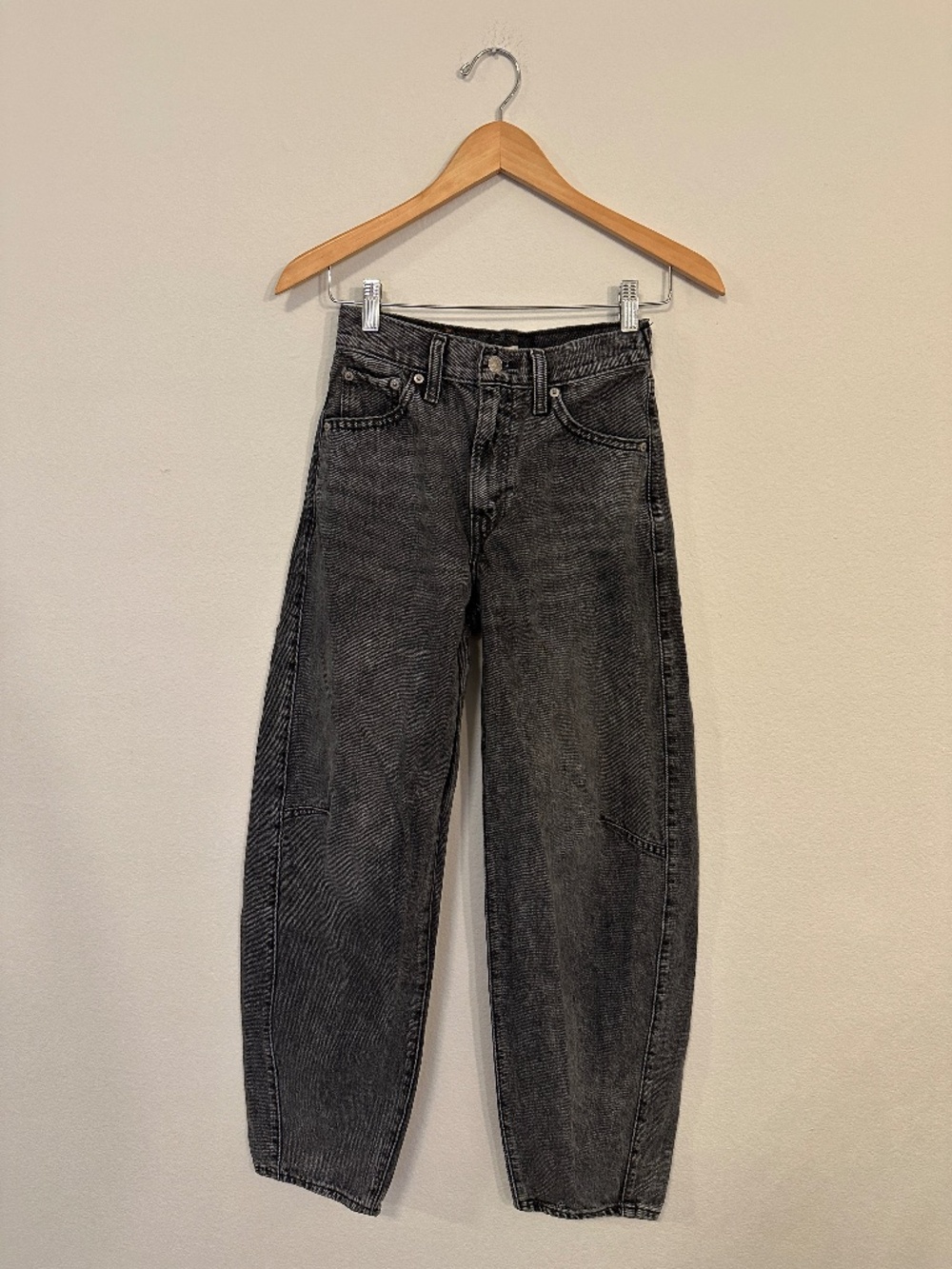 Levi's Cinch Barrel Jeans Washed Black W24 L31 100% Cotton Adjustable Waist